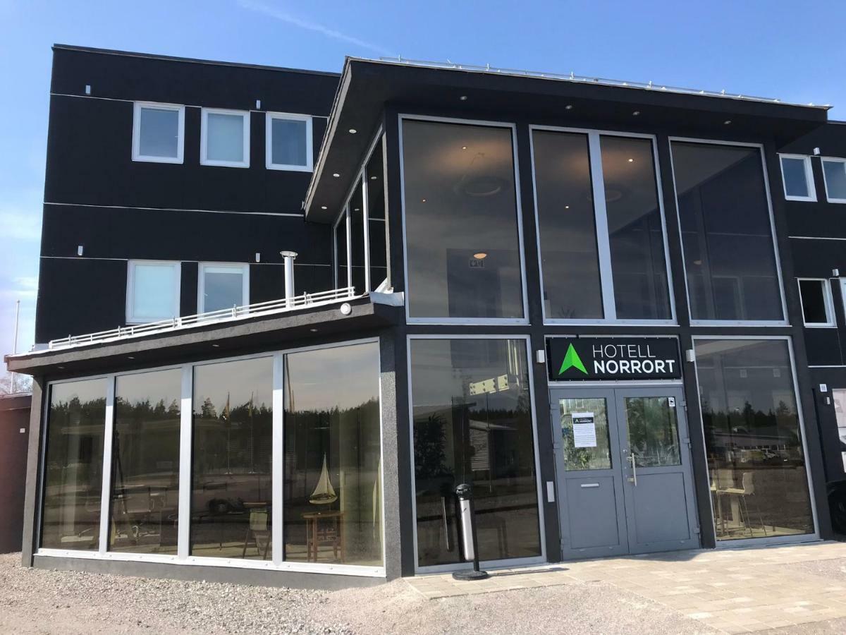 Hotell Norrort Vallentuna Buitenkant foto